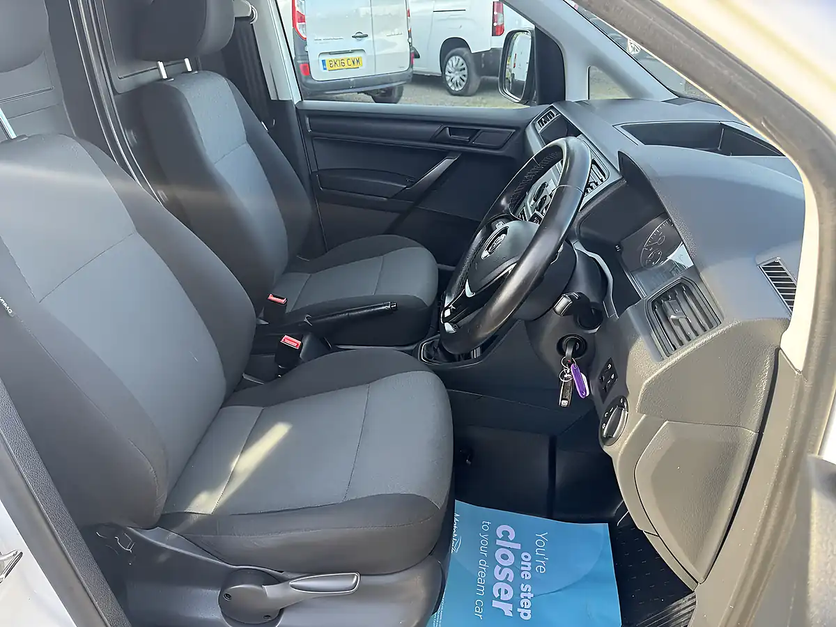 Used 2018 Volkswagen Caddy Maxi C20 Startline - Interior and Exterior details 16