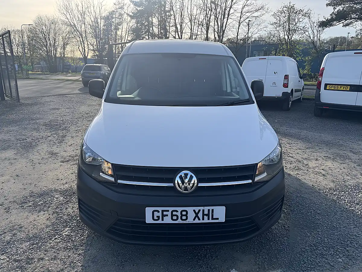 Used 2018 Volkswagen Caddy Maxi C20 Startline - Interior and Exterior details 3