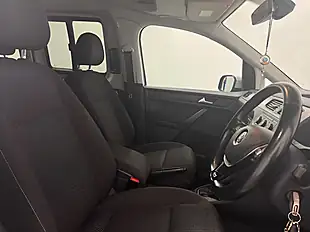 Used 2018 Volkswagen Caddy Maxi Life Silver - Interior and Exterior details 10