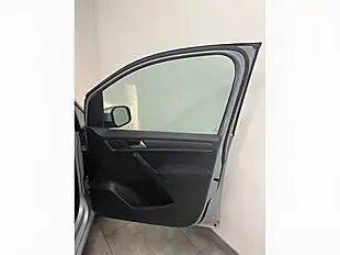 Used 2018 Volkswagen Caddy Maxi Life Silver - Interior and Exterior details 12