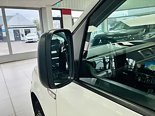 Used 2018 Volkswagen Caddy Maxi Startline Lwb White - Interior and Exterior details 10