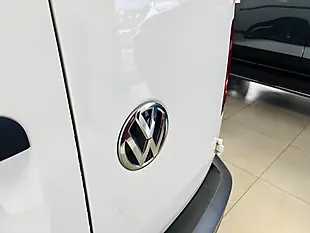 Used 2018 Volkswagen Caddy Maxi Startline Lwb White - Interior and Exterior details 12