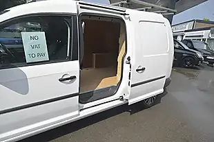 Used 2018 Volkswagen Caddy Maxi White - Interior and Exterior details 13