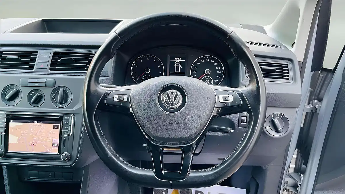 Used 2018 Volkswagen Caddy Startline Swb Silver - Interior and Exterior details 13