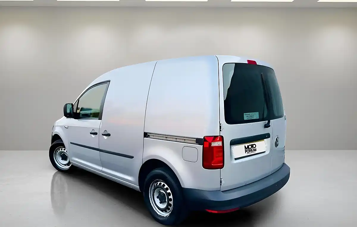 Used 2018 Volkswagen Caddy Startline Swb Silver - Interior and Exterior details 18