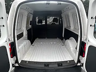 Used 2018 Volkswagen Caddy Startline White - Interior and Exterior details 14