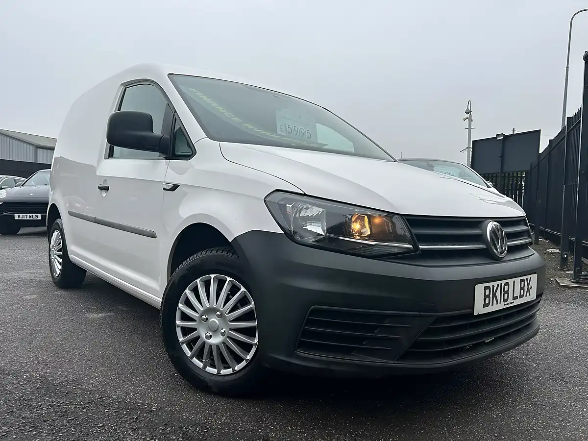 Used 2018 Volkswagen Caddy Startline White - Interior and Exterior details 8