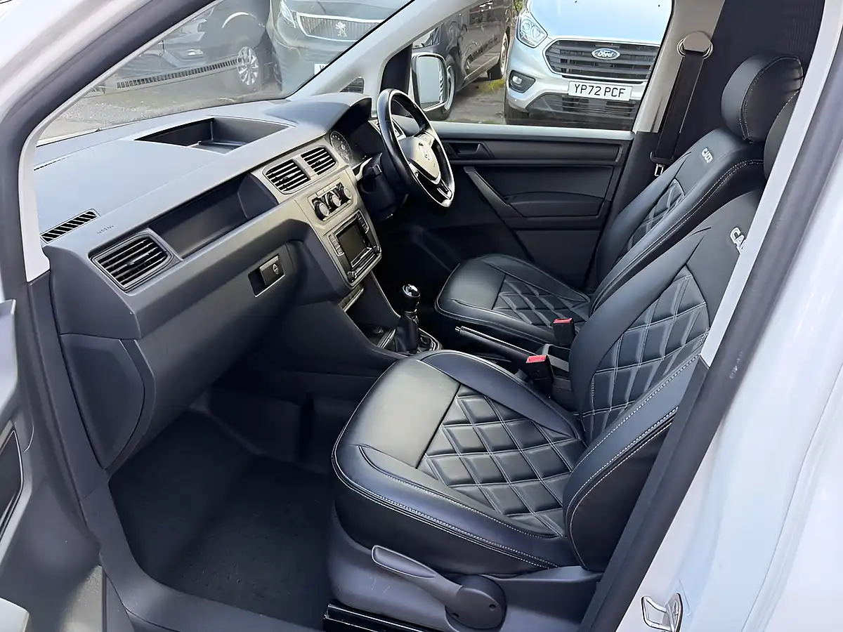 Used 2018 Volkswagen Caddy Tech Trendline White - Interior and Exterior details 15