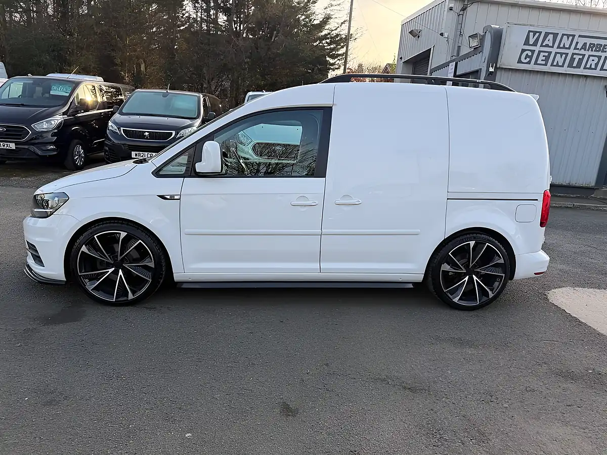Used 2018 Volkswagen Caddy Tech Trendline White - Interior and Exterior details 2