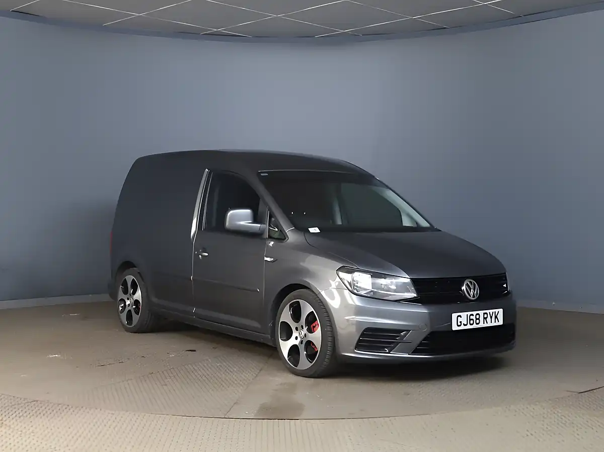 Used 2018 Volkswagen Caddy Trendline Indium Grey - Interior and Exterior details 11
