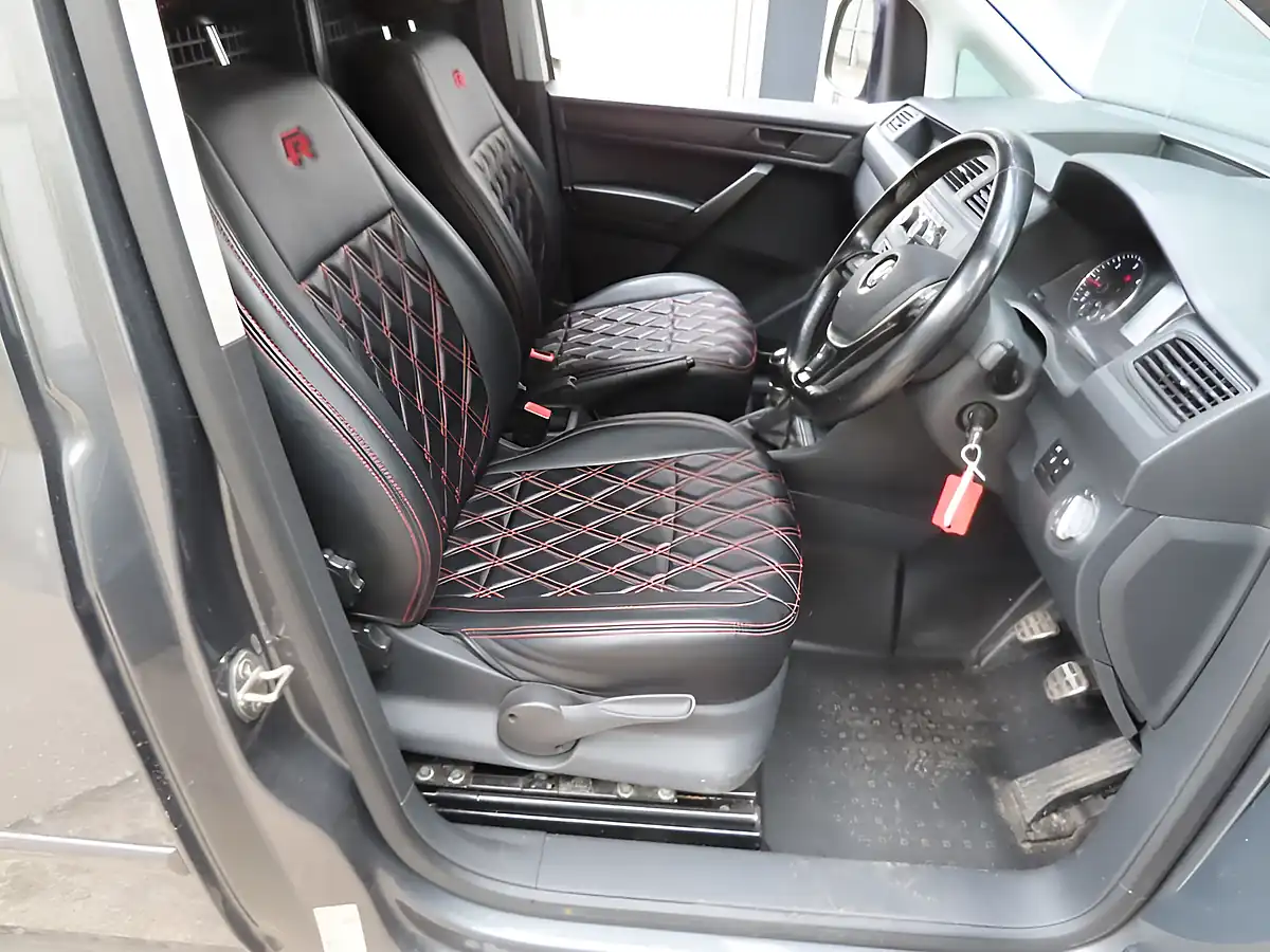 Used 2018 Volkswagen Caddy Trendline Indium Grey - Interior and Exterior details 3