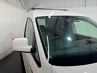 Used 2018 Volkswagen Caddy Trendline White - Interior and Exterior details 6