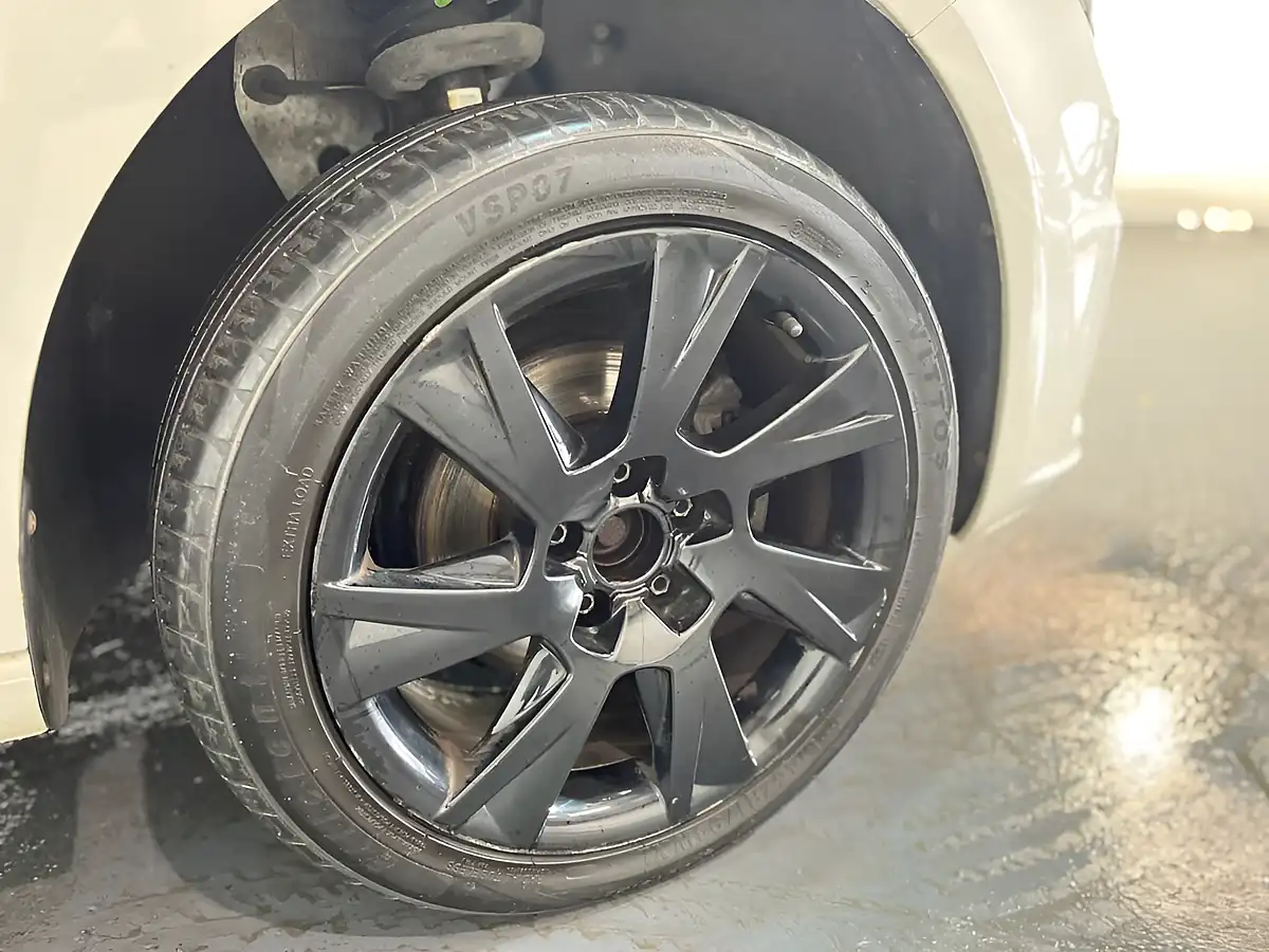 Used 2018 Volkswagen Caddy Trendline White - Interior and Exterior details 9