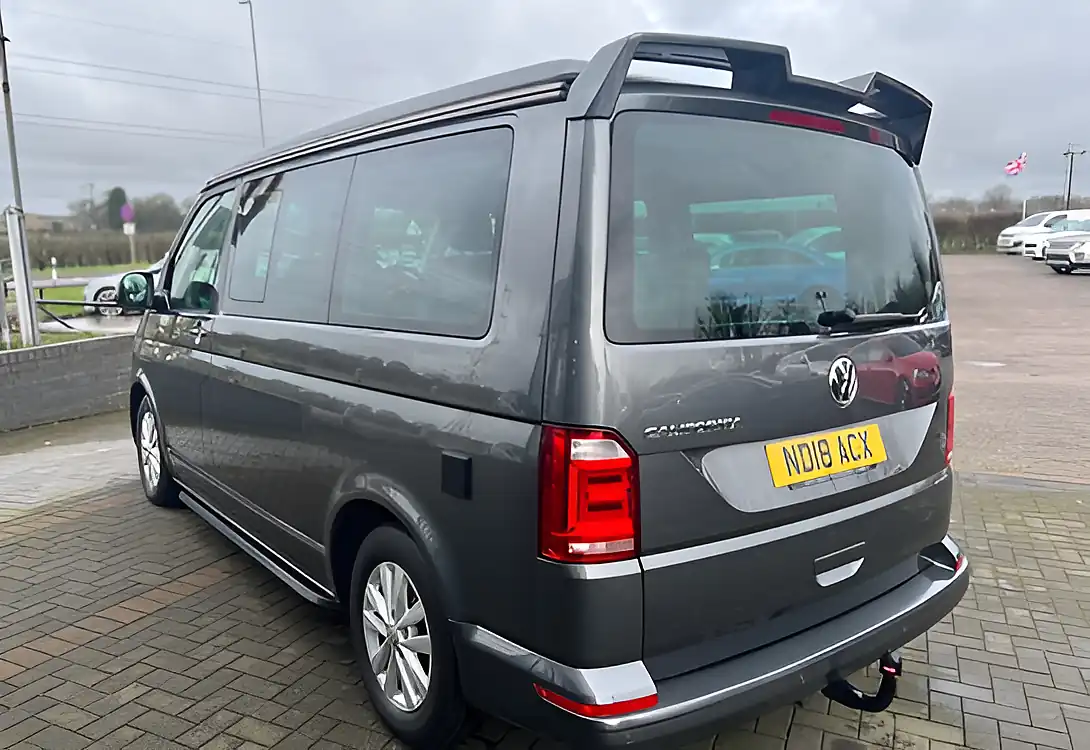 Used 2018 Volkswagen California Beach Grey - Interior and Exterior details 10