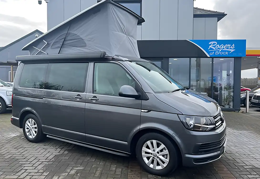 Used 2018 Volkswagen California Beach Grey - Interior and Exterior details 12