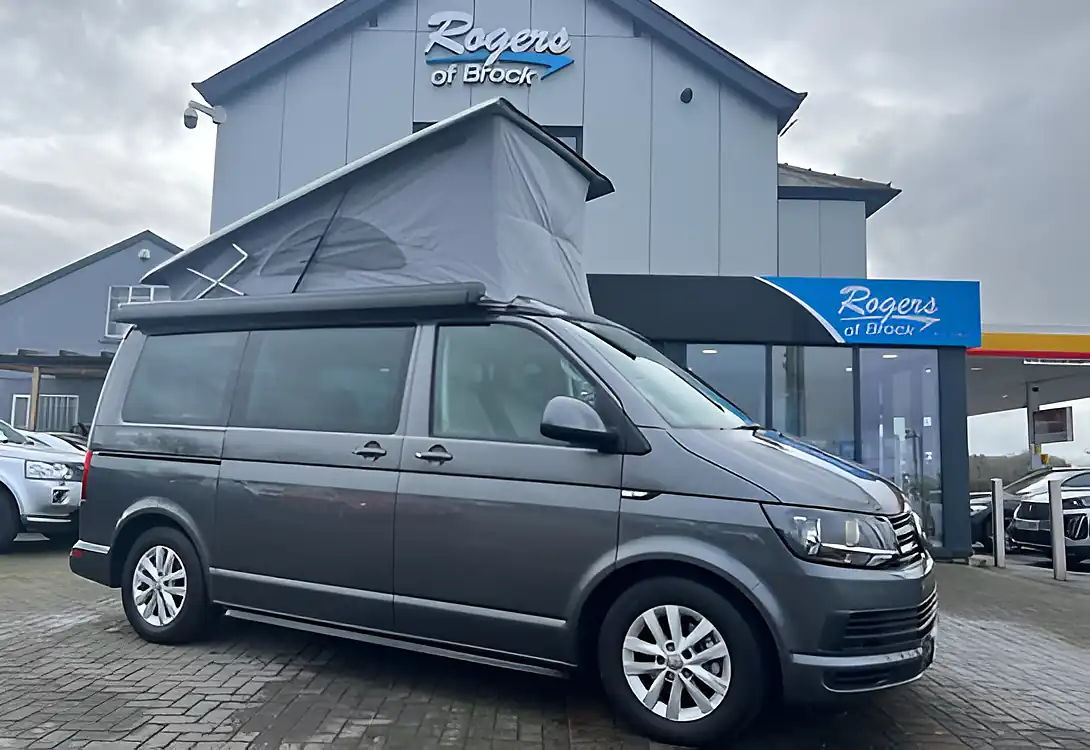 Used 2018 Volkswagen California Beach Grey - Interior and Exterior details 17