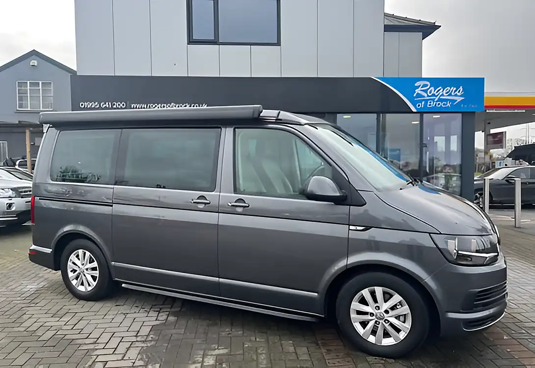 Used 2018 Volkswagen California Beach Grey - Interior and Exterior details 3