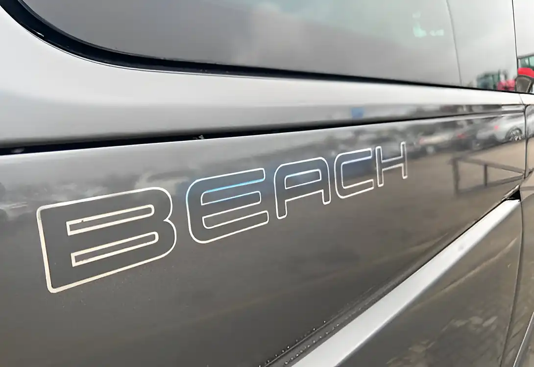 Used 2018 Volkswagen California Beach Grey - Interior and Exterior details 6