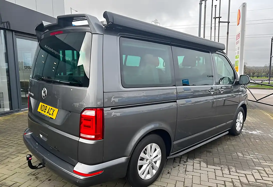 Used 2018 Volkswagen California Beach Grey - Interior and Exterior details 7