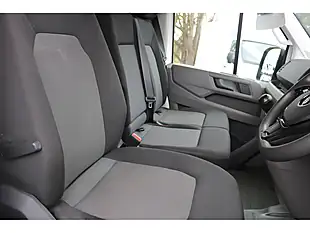 Used 2018 Volkswagen Crafter Lwb White - Interior and Exterior details 13