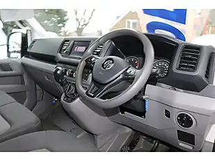 Used 2018 Volkswagen Crafter Lwb White - Interior and Exterior details 14