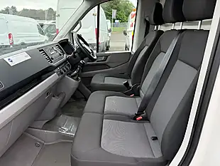 Used 2018 Volkswagen Crafter Startline White - Interior and Exterior details 10