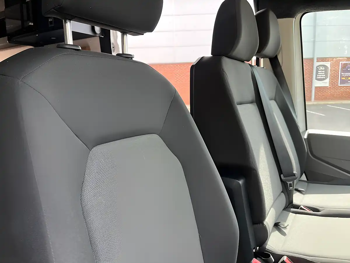 Used 2018 Volkswagen Crafter Startline White - Interior and Exterior details 11