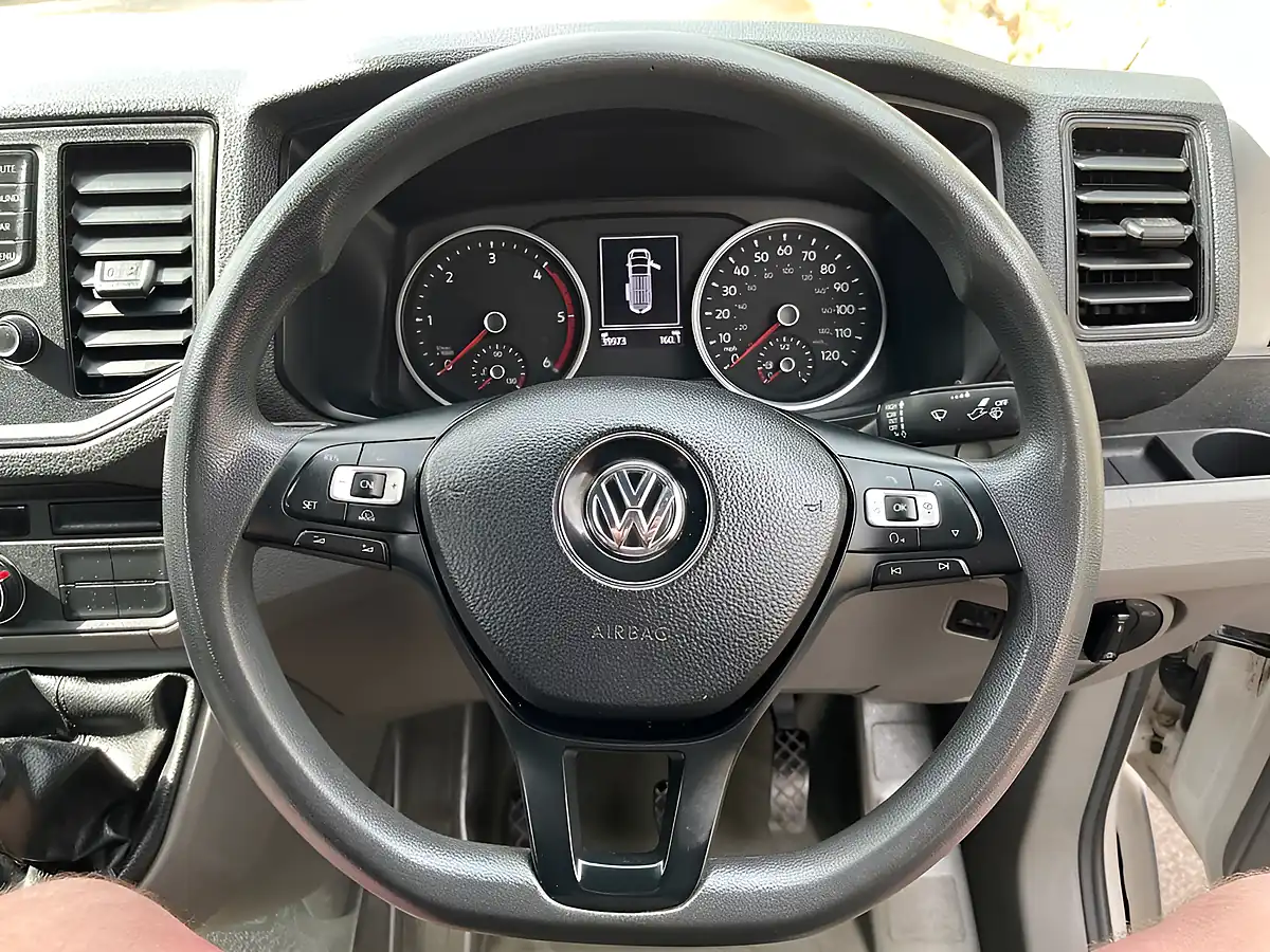 Used 2018 Volkswagen Crafter Startline White - Interior and Exterior details 13