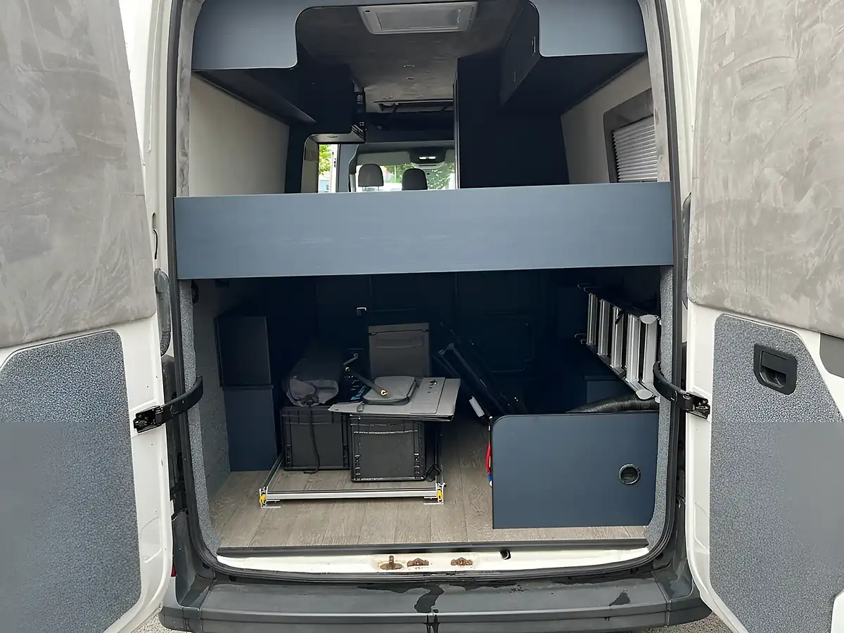 Used 2018 Volkswagen Crafter Startline White - Interior and Exterior details 8