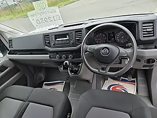 Used 2018 Volkswagen Crafter Startline White - Interior and Exterior details 12