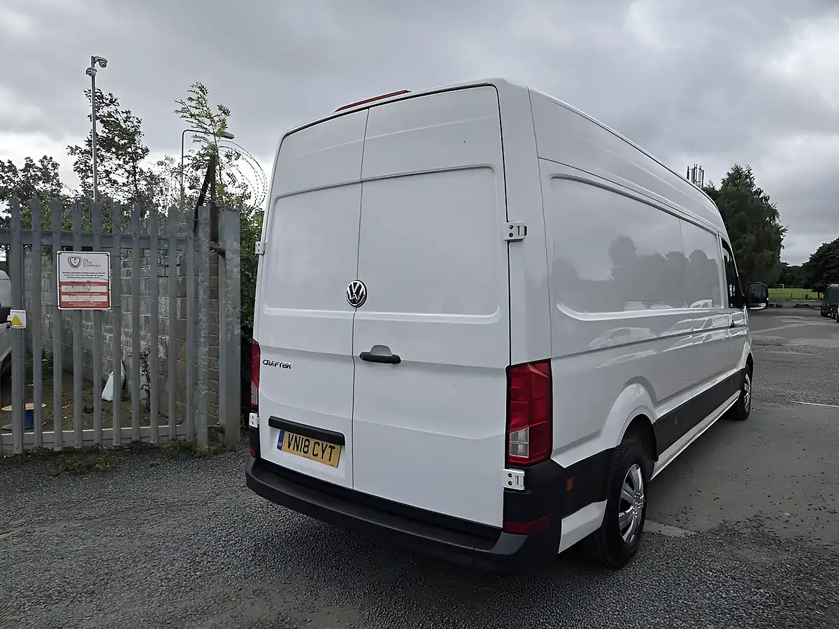 Used 2018 Volkswagen Crafter Startline White - Interior and Exterior details 7