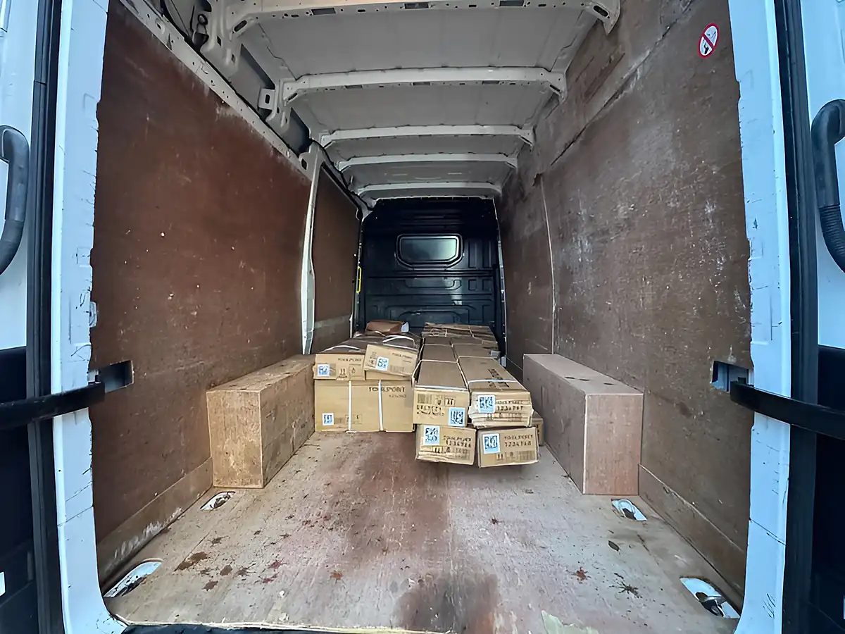 Used 2018 Volkswagen Crafter Startline White - Interior and Exterior details 5