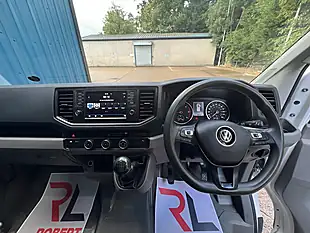 Used 2018 Volkswagen Crafter Trendline White - Interior and Exterior details 13