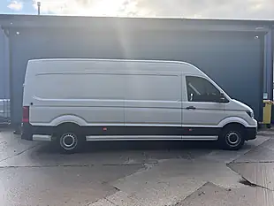 Used 2018 Volkswagen Crafter Trendline White - Interior and Exterior details 4