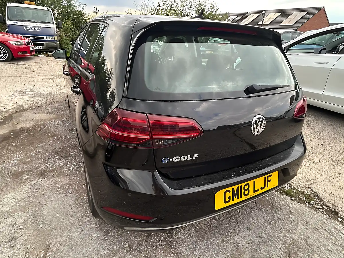 Used 2018 Volkswagen E-Golf Auto Black - Interior and Exterior details 4