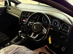 Used 2018 Volkswagen Golf Advance Blue - Interior and Exterior details 14