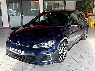 Used 2018 Volkswagen Golf Advance Blue - Interior and Exterior details 6