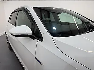 Used 2018 Volkswagen Golf Advance White - Interior and Exterior details 6