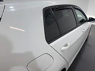 Used 2018 Volkswagen Golf Advance White - Interior and Exterior details 7