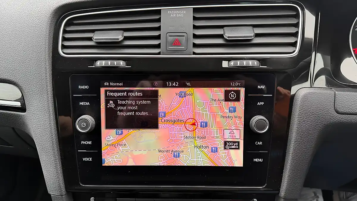 Used 2018 Volkswagen Golf GT Black - Interior and Exterior details 20