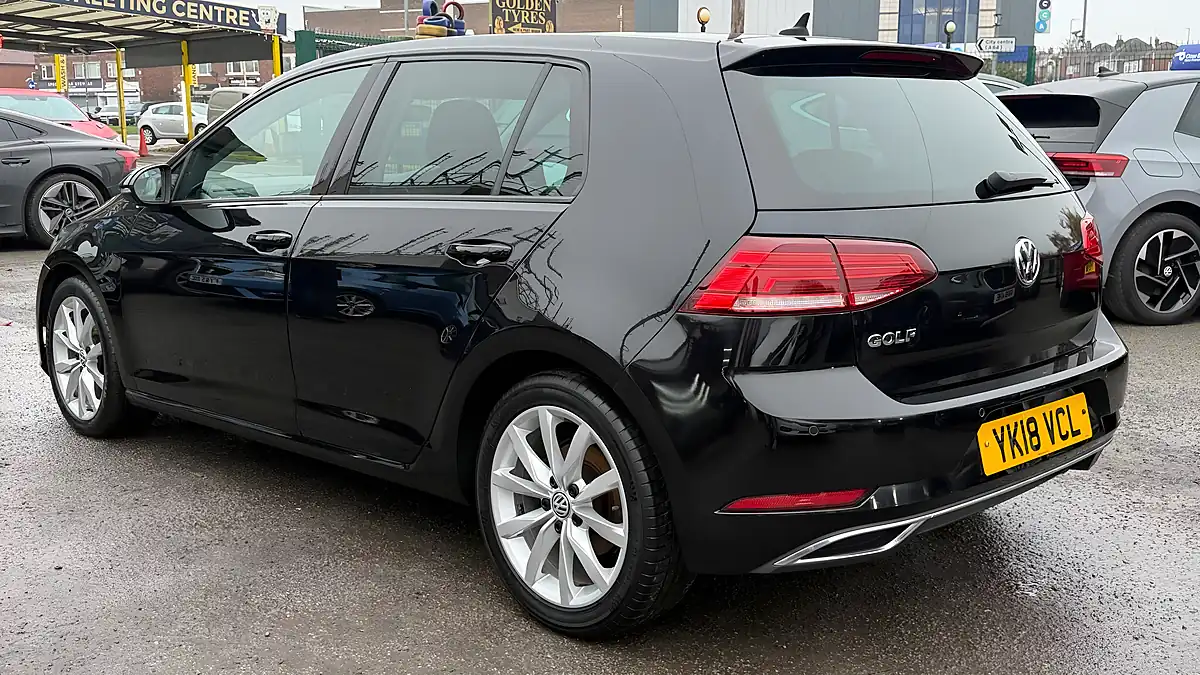 Used 2018 Volkswagen Golf GT Black - Interior and Exterior details 5