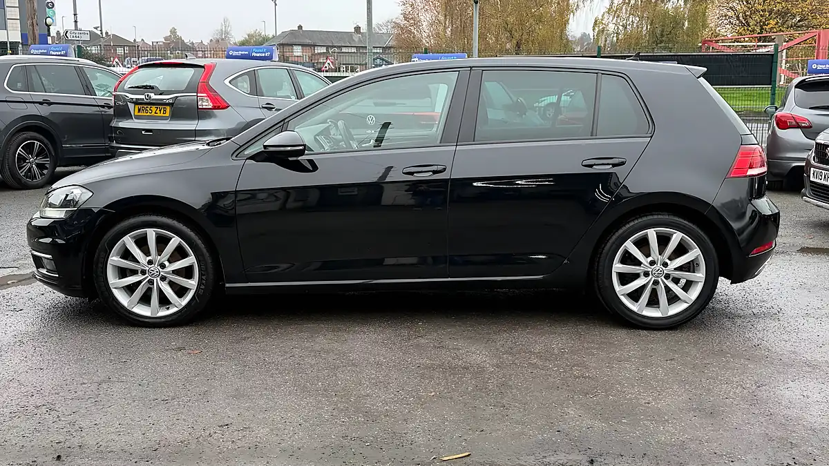 Used 2018 Volkswagen Golf GT Black - Interior and Exterior details 6
