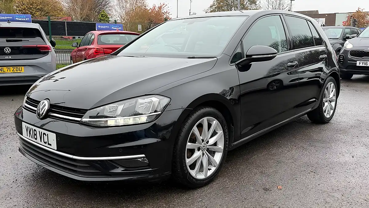 Used 2018 Volkswagen Golf GT Black - Interior and Exterior details 7