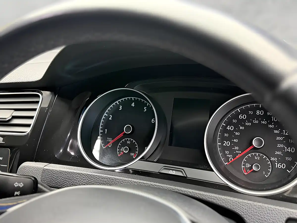 Used 2018 Volkswagen Golf GT Black - Interior and Exterior details 13