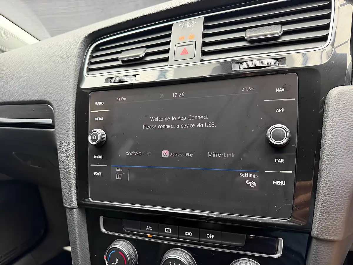 Used 2018 Volkswagen Golf GT Black - Interior and Exterior details 16