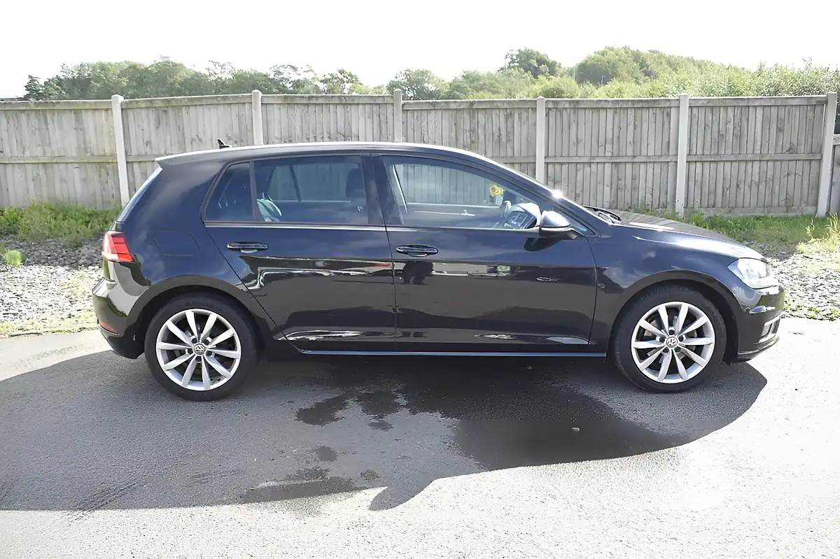 Used 2018 Volkswagen Golf GT Black - Interior and Exterior details 14
