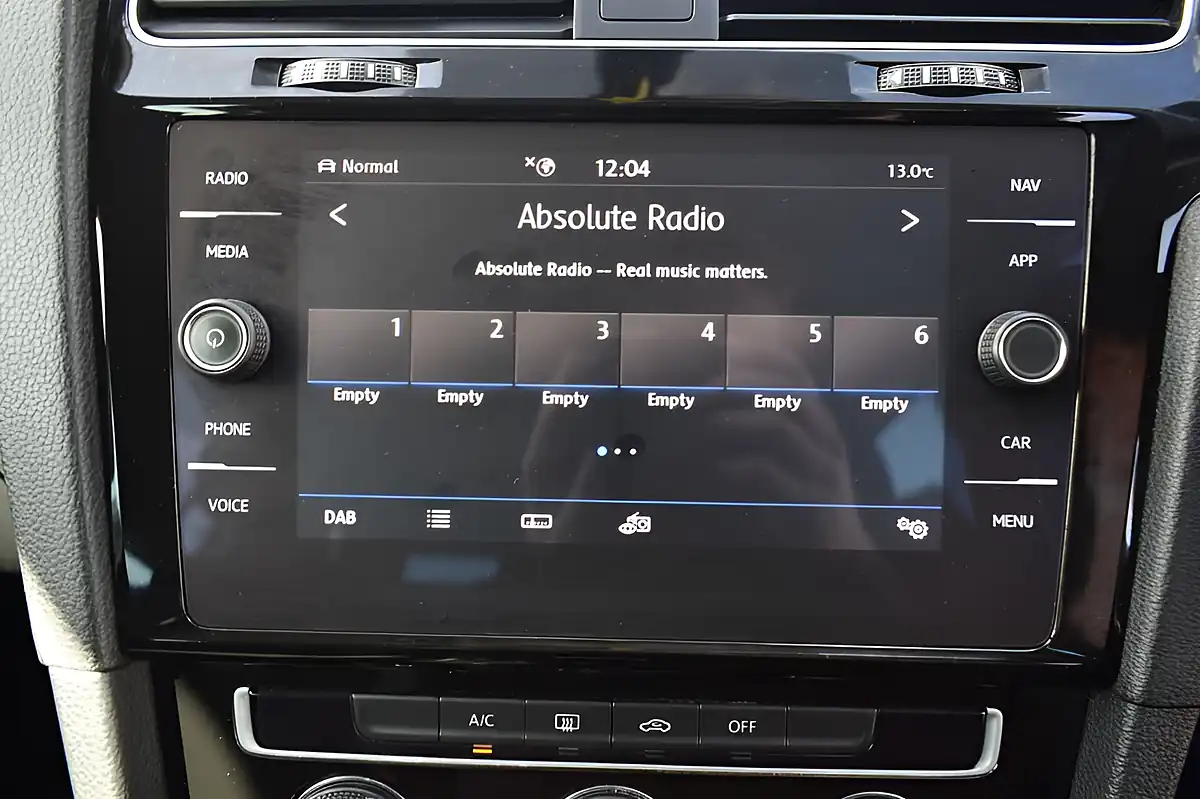 Used 2018 Volkswagen Golf GT Black - Interior and Exterior details 16