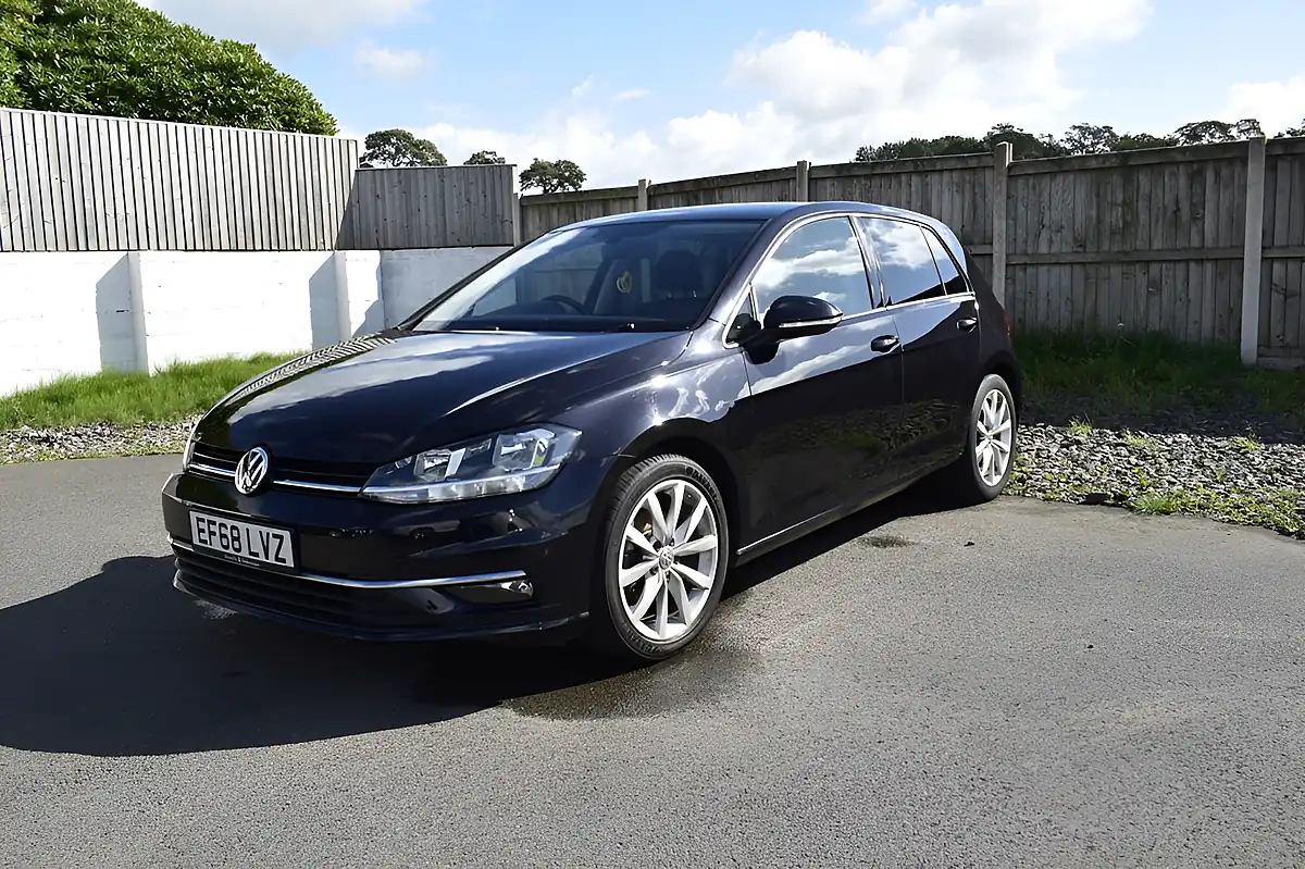 Used 2018 Volkswagen Golf GT Black - Interior and Exterior details 3