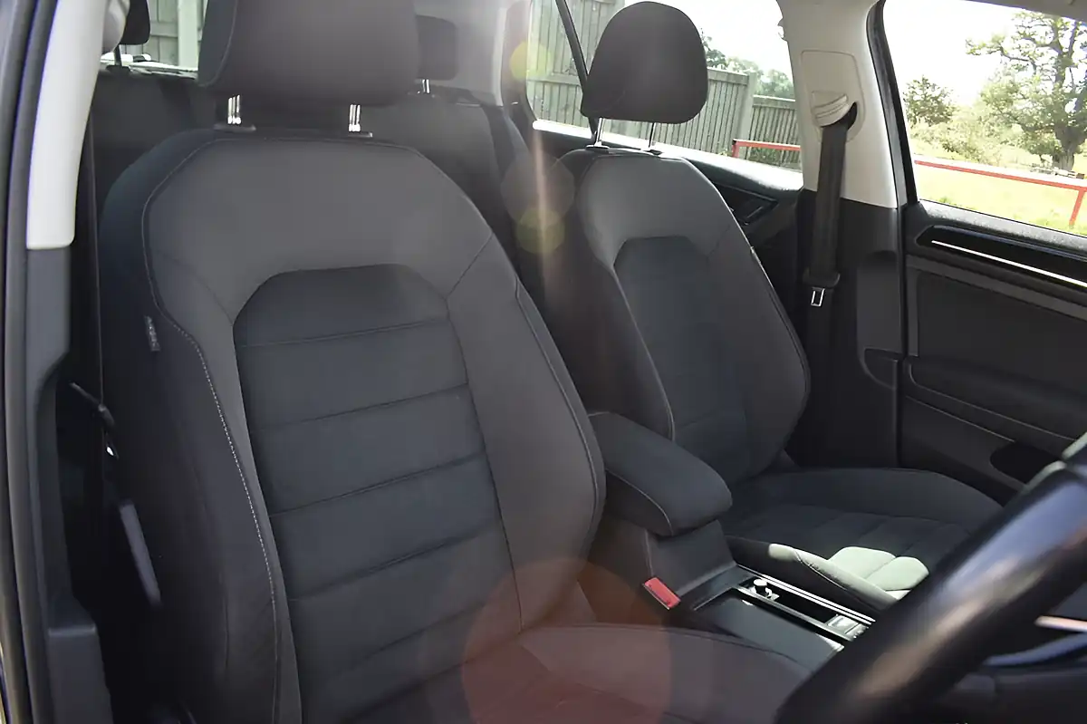 Used 2018 Volkswagen Golf GT Black - Interior and Exterior details 4