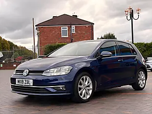 Used 2018 Volkswagen Golf GT Blue - Interior and Exterior details 10